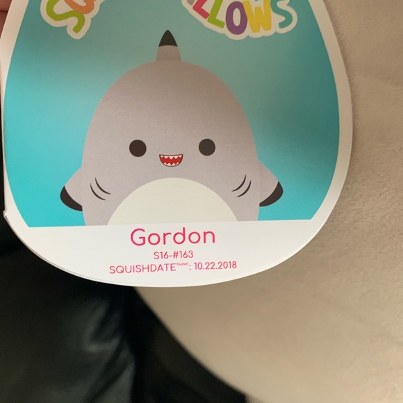 squishmallow shark - Picture 3 of 4